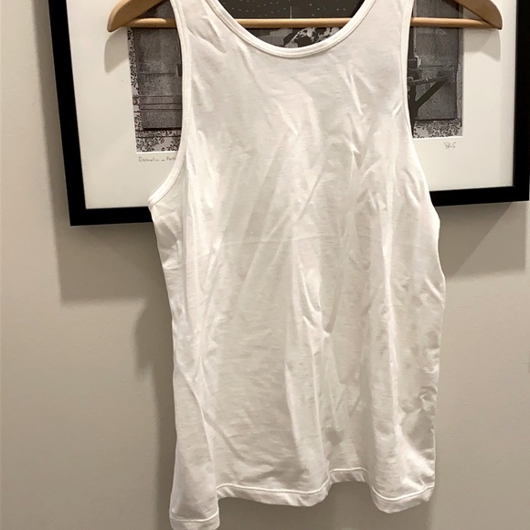 Lolë Women’s Daily Tank Top - Picture 4 of 12